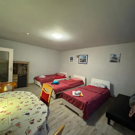 Apartment Solinger Mit Balkon *